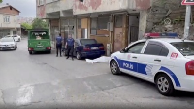 Marangoz atölyesinin önünde cansız beden!