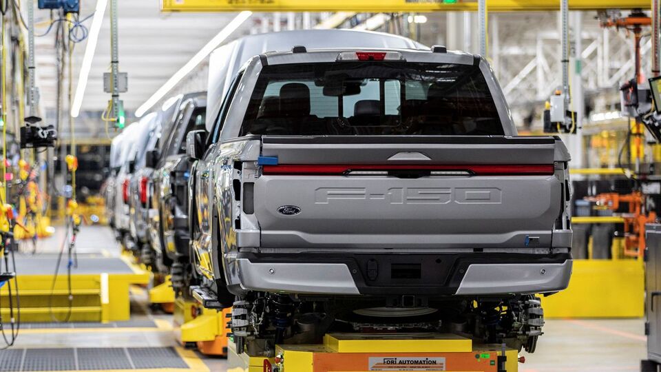 Fabrikalarına 3.7 milyar dolar yatıracak