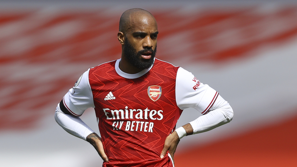 Lacazette için karar verildi