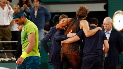 Zverev sakatlandı, Nadal finale çıktı