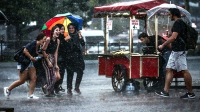 2 bölgede toz taşınımı! 5 bölgede sağanak!