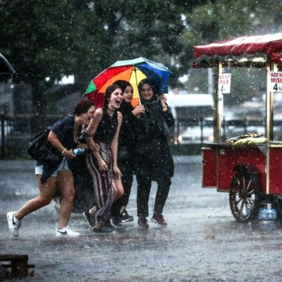 2 bölgede toz taşınımı! 5 bölgede sağanak!