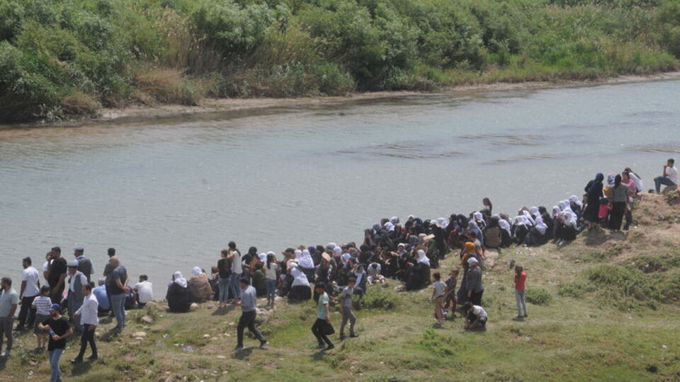 Su bir anda yükseldi! Dicle'de dehşet!