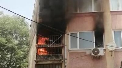 Alevler her yeri sardı! Anne ve oğlu içerideydi!