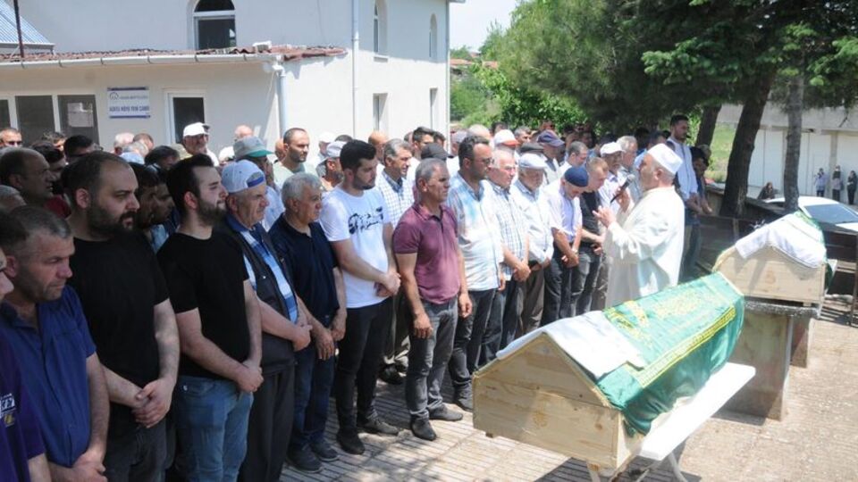 60 yıllık eşini vurup intihar etti