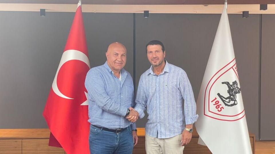 Samsunspor, Bayram Bektaş ile anlaştı