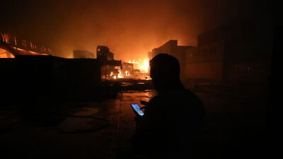 Bangladeş'te kimyasal dolu konteyner deposunda patlama!