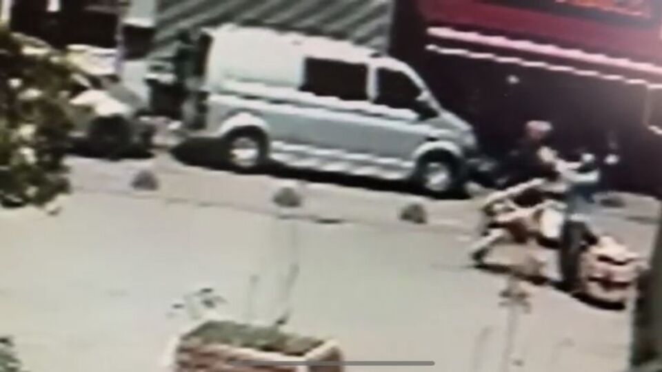 Olay yeri: Beyoğlu! 82 yaşındaydı! Dehşet anı kamerada!