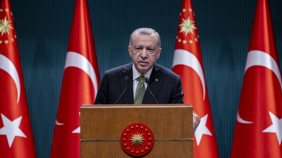 'Faizi düşürmeye devam edeceğiz'