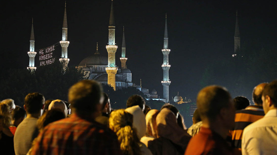 405 yıldır ihtişamını koruyor