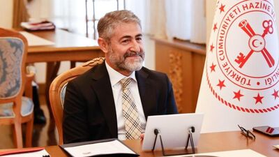 Bakan Nebati: Hazine nakit dengesi fazla verdi