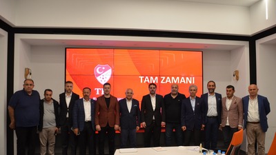 Büyükekşi, alt lig kulüpleriyle görüştü