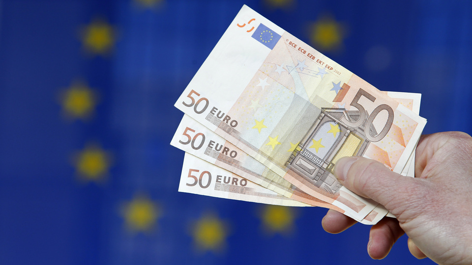 Euro Bölgesi ilk çeyrekte sınırlı büyüdü