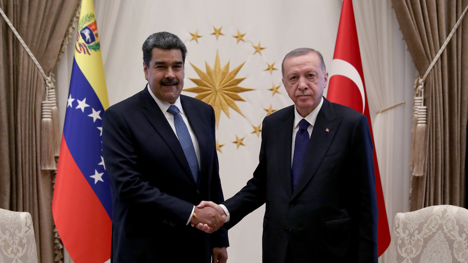 Cumhurbaşkanı Erdoğan'dan kritik açıklamalar