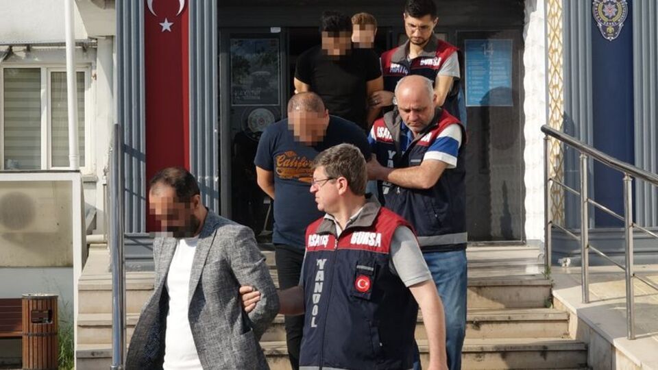 6 milyonluk 'Sazan Sarmalı'nda 21 kişi adliyede