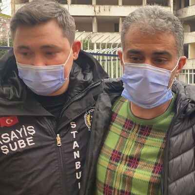 Annesini ve üvey kardeşini öldürdü! "Ellerinizden öpüyorum!"