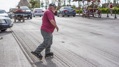 70 yaşındaki Eren İltir'in paten tutkusu