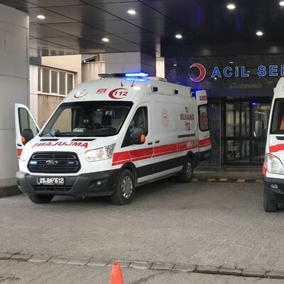 Mezarlığa çiçek ekme kavgasında kuzenler çatıştı