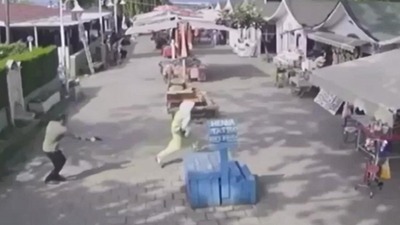 Sokakta kâbus! Boşanma aşamasındaki eşine ateş açtı