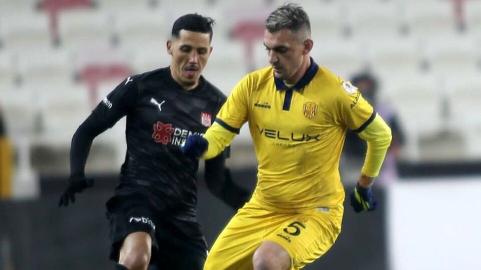 Abdullah Durak'ın sözleşmesi uzatıldı