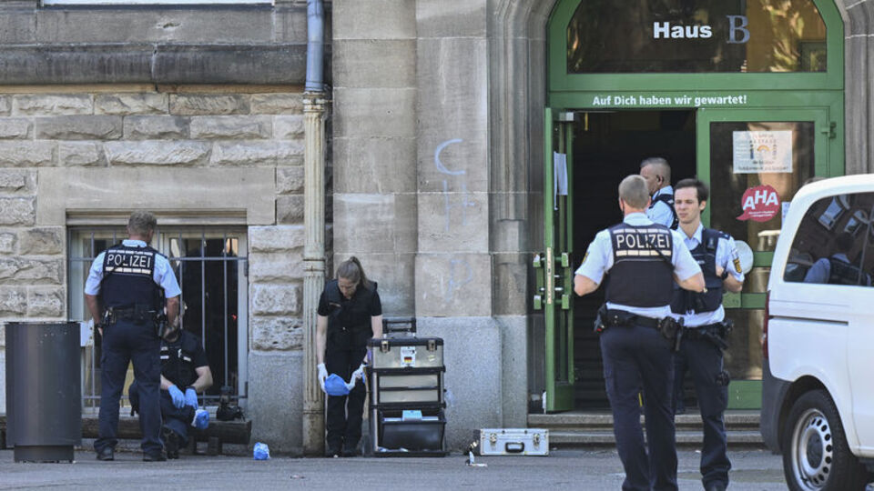 Almanya'da üniversitede bıçaklı saldırı: 4 kişi yaralandı