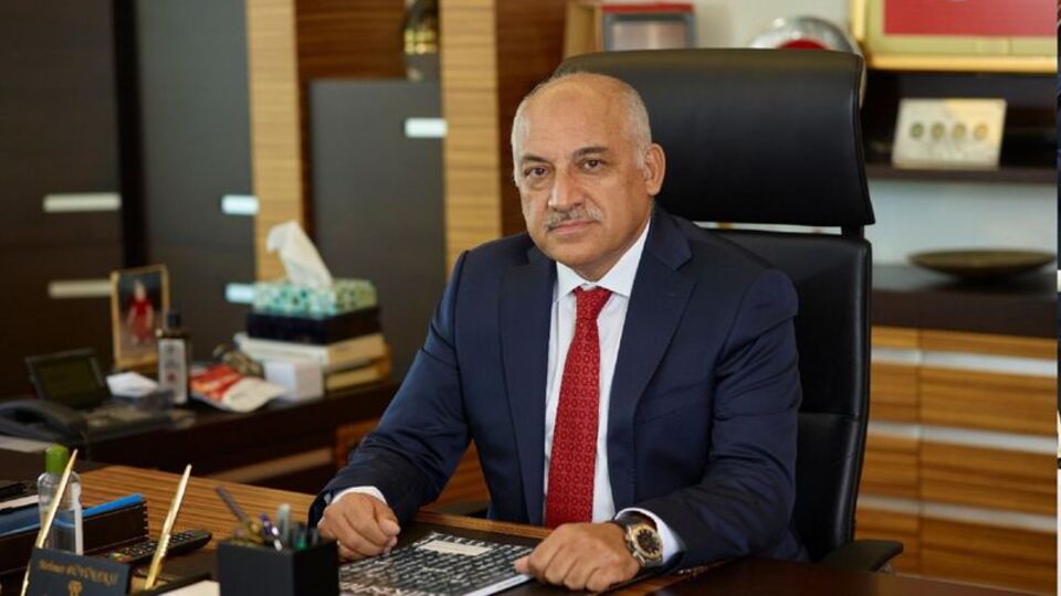 Büyükekşi'den liste açıklaması