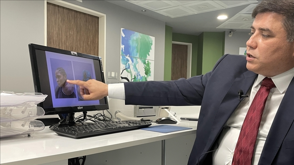 Boynundaki dev tümörden Türkiye'de kurtuldu