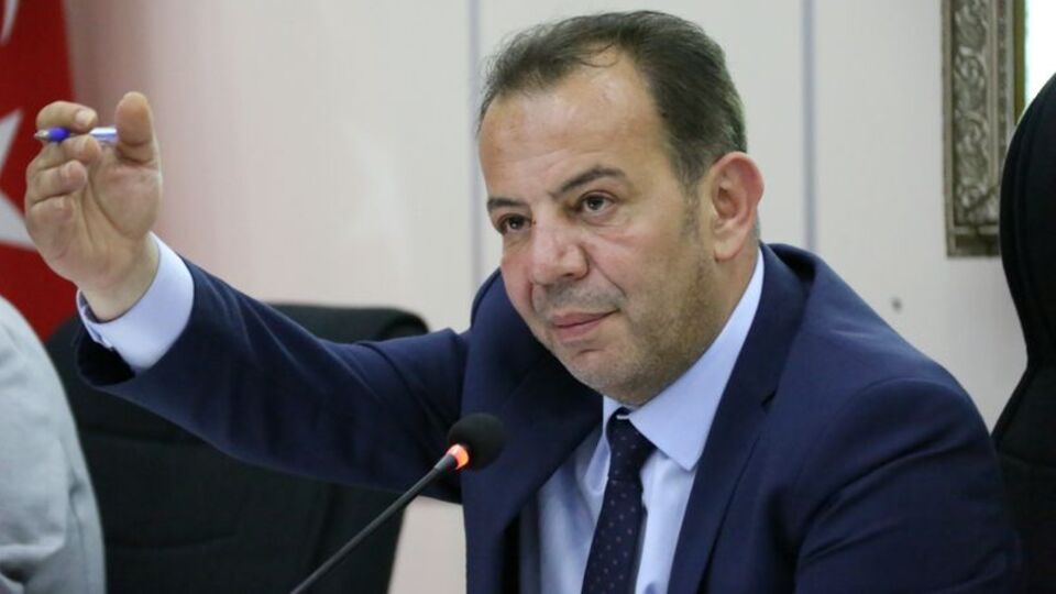 Tanju Özcan ihraç istemiyle disipline sevk edildi