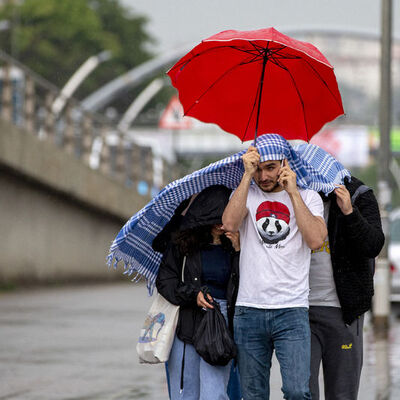Meteoroloji saat vererek uyardı! Bu bölgeler dikkat