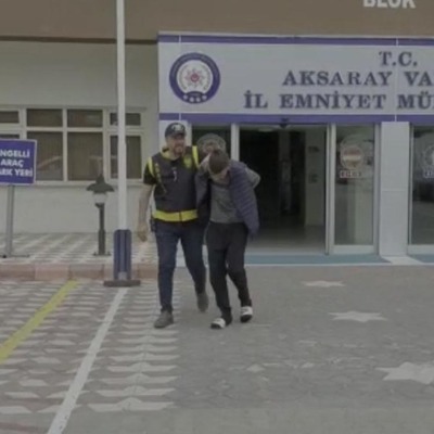 Vicdansız! Görme engelli genç kızın telefonunu çaldı