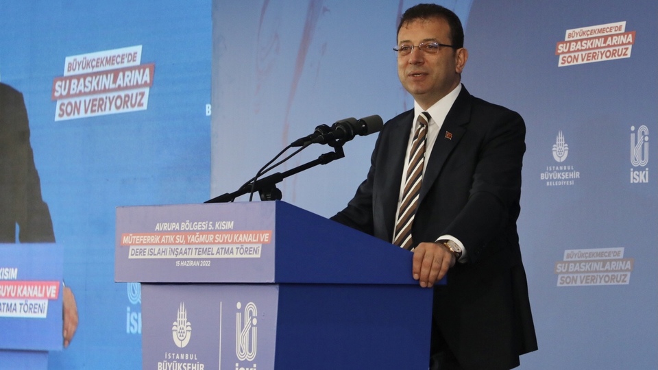 İBB Başkanı İmamoğlu: "İktidar değişmeden bu işler düzelmez"