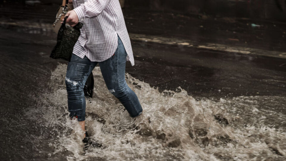 Meteoroloji'den sağanak uyarısı! Bu bölgeler dikkat