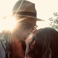 Aşkını ilan etti!