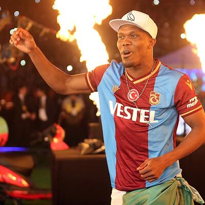 Nwakaeme ayrılığı duyurdu