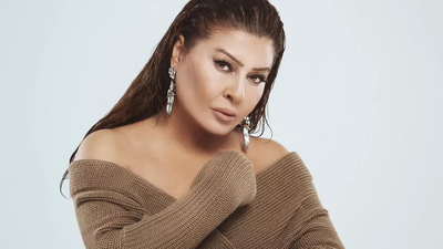 Şarkıcı Yeliz kimdir?