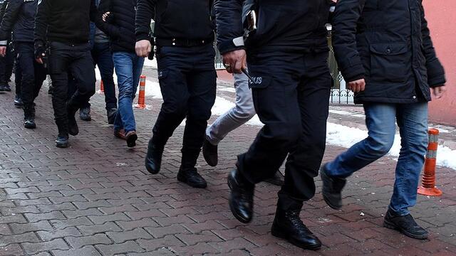 İstanbul Üniversitesi'nde eylem yapan 26 kişiye gözaltı