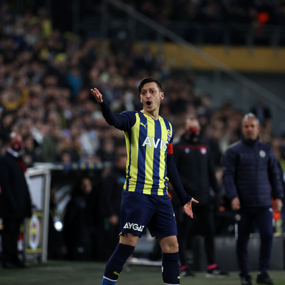 Mesut için flaş açıklama!