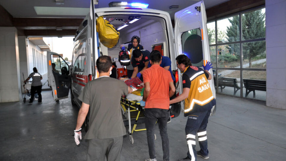 Pencereden düşen 5 yaşındaki çocuk ağır yaralandı