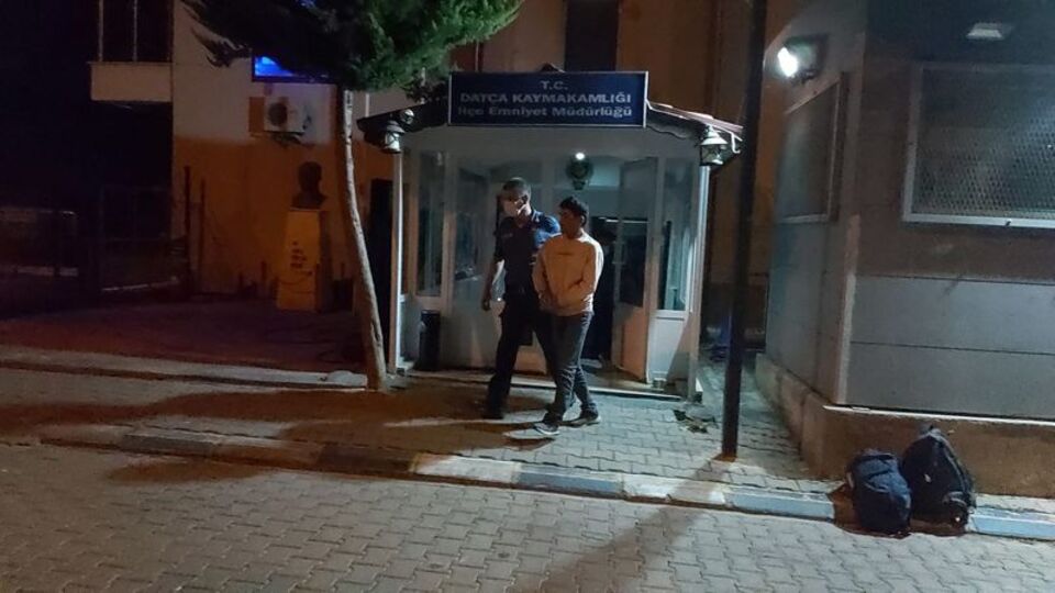 2 göçmen kaçakçısı tutuklandı