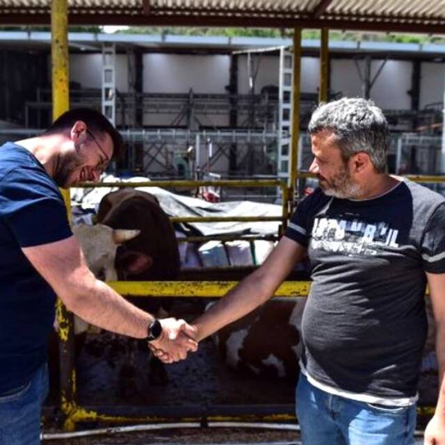 'Sopalı pazarlık' gitti 'kol kıran' gelenek geri geldi