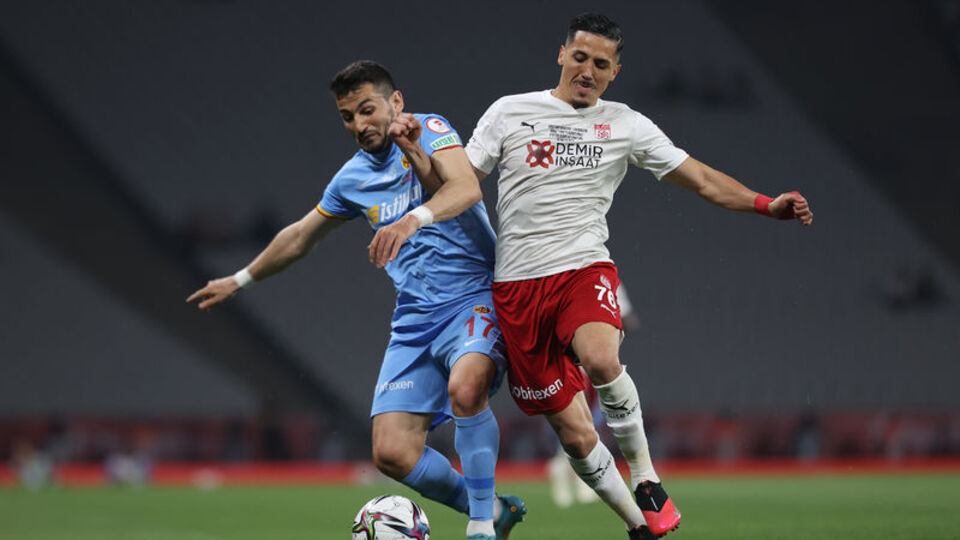 Suudi Arabistan'a transfer oldu