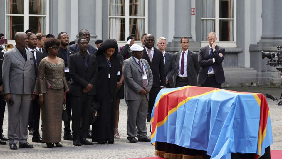 Kongo'nun ilk başbakanından kalan son parça verildi