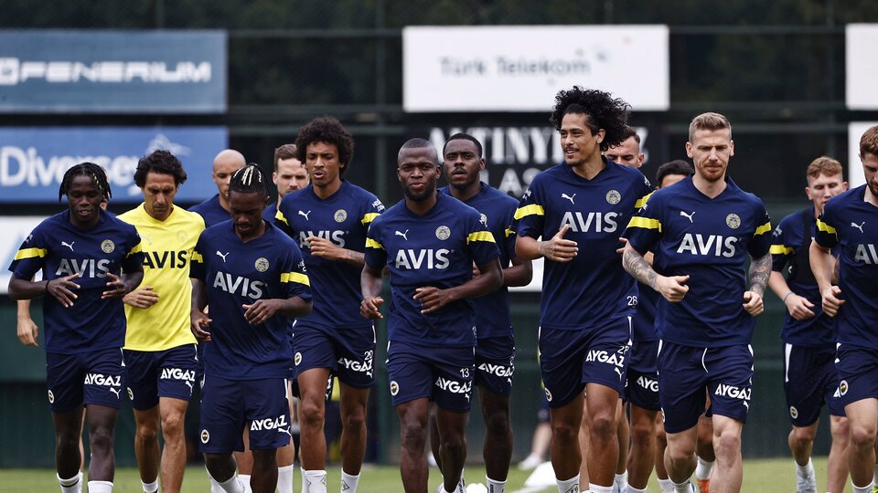 Fenerbahçe'de yeni sezon hazırlıkları
