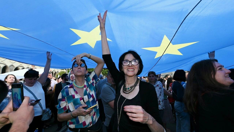 Gürcistan'da AB üyeliği için gösteriler düzenlendi