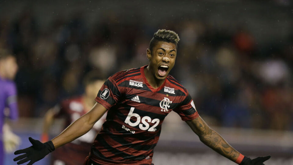 Bruno Henrique 1 sene yok!