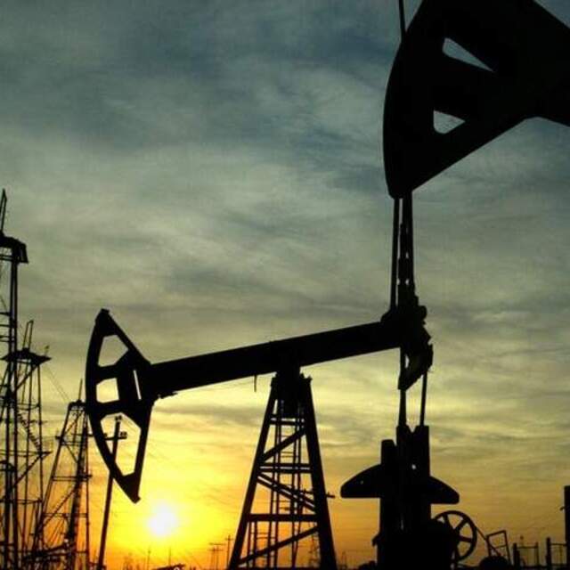 Brent petrol yükselişle başladı