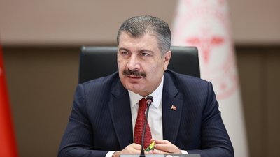 Bakan Koca doktorlarla bir araya geliyor