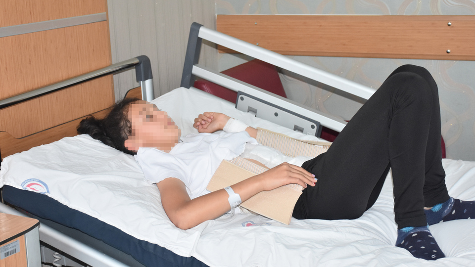 Öğretmeninin dikkati sayesinde tümörden kurtuldu