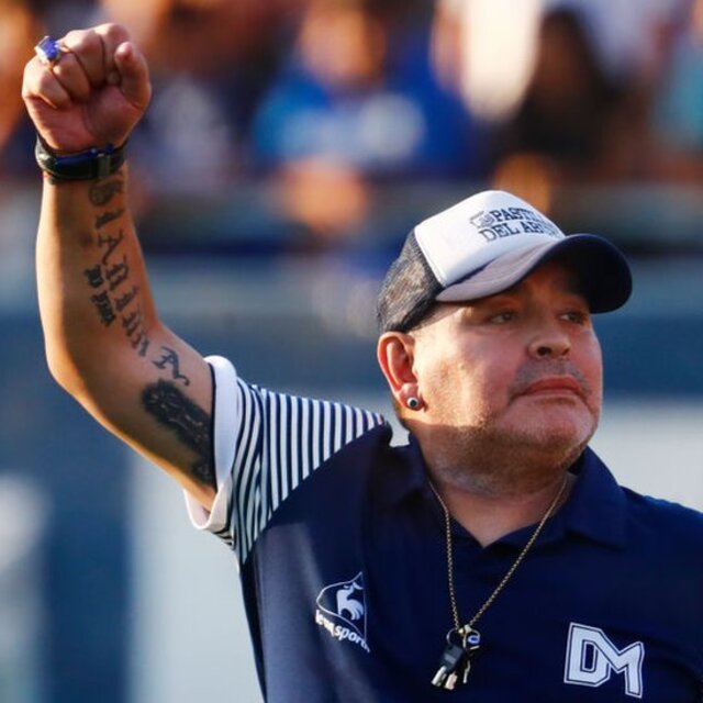 Maradona'nın ölümüyle ilgili sağlık çalışanları ihmal suçuyla yargılanacak