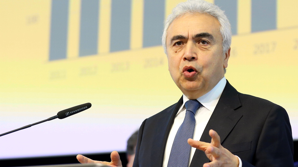 'Rusya Avrupa'ya gaz ihracatını tamamen kesebilir'